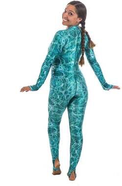SlipIns Reflections Dive Skins. The Leader In Sun Protective Dive Wear $185 new